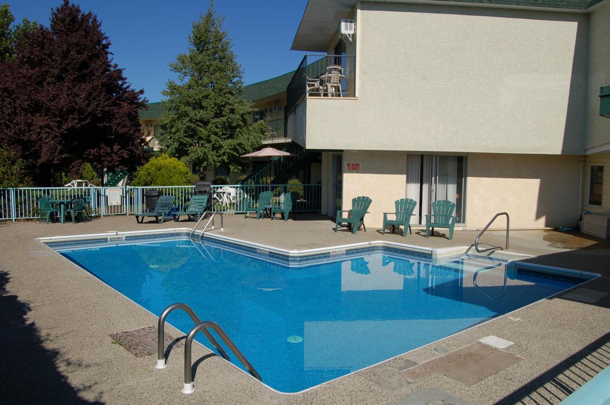 Summerland Motel Exteriör bild