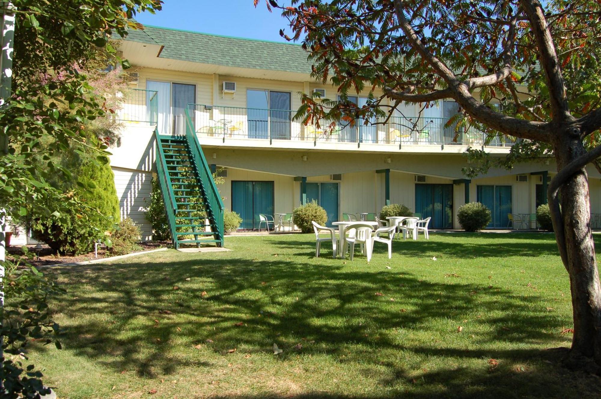 Summerland Motel Exteriör bild